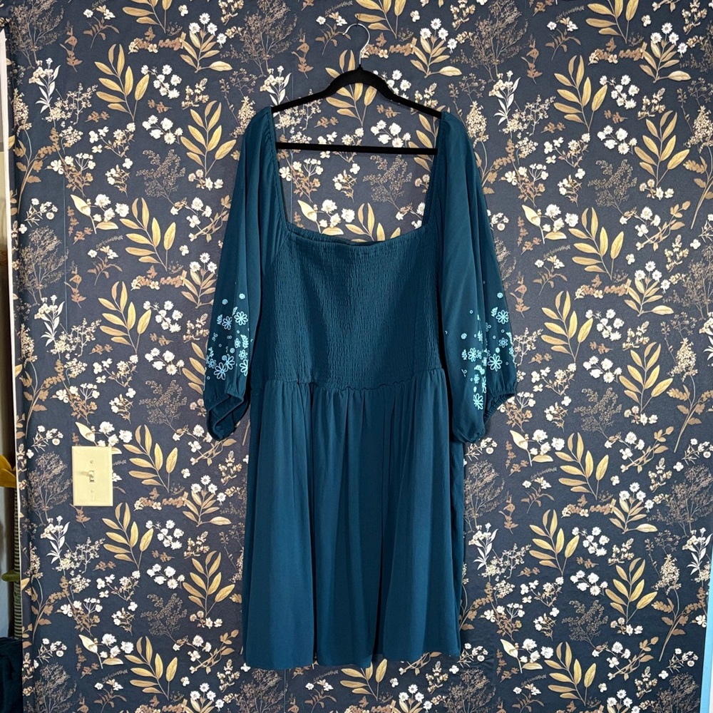 Torrid Adorable Teal Blue Crinkle Gauze Embroidered Mini Dress Plus Size 6X